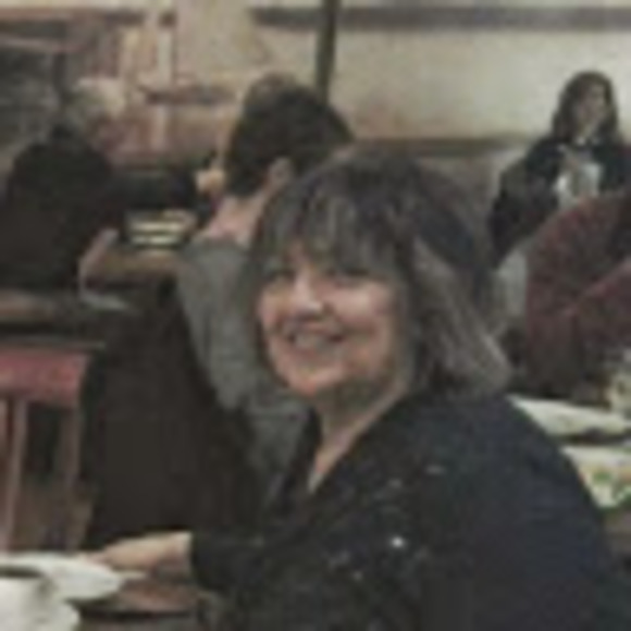 Meet your Posher, Beverly - Picture 1 of 1